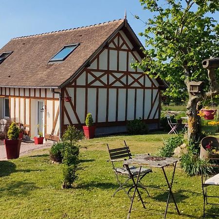 Les Lys Jolie Suite Parentale Privative Deux Adultes Avec Sdd Pertheville-Ners Exterior foto
