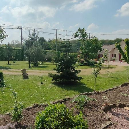 Les Lys Jolie Suite Parentale Privative Deux Adultes Avec Sdd Pertheville-Ners Exterior foto
