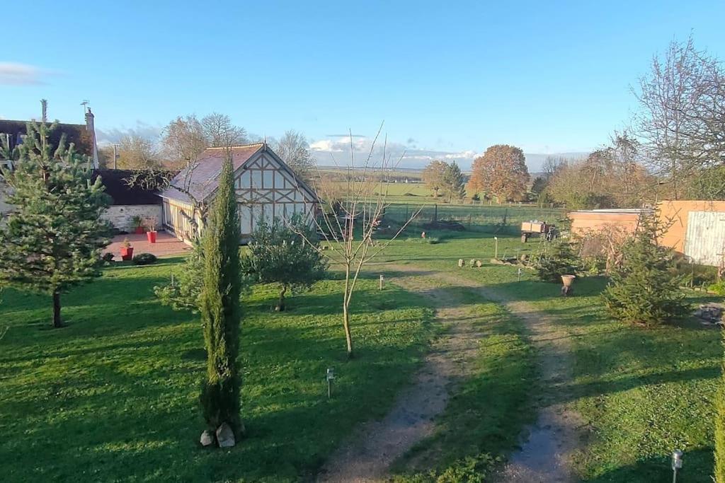 Les Lys Jolie Suite Parentale Privative Deux Adultes Avec Sdd Pertheville-Ners Exterior foto