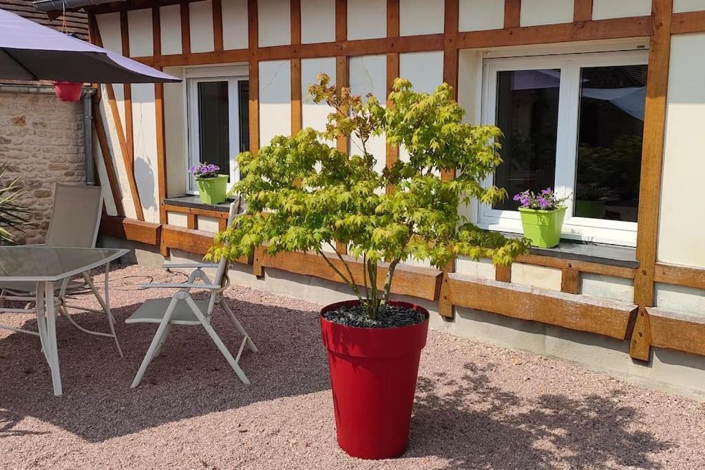 Les Lys Jolie Suite Parentale Privative Deux Adultes Avec Sdd Pertheville-Ners Exterior foto