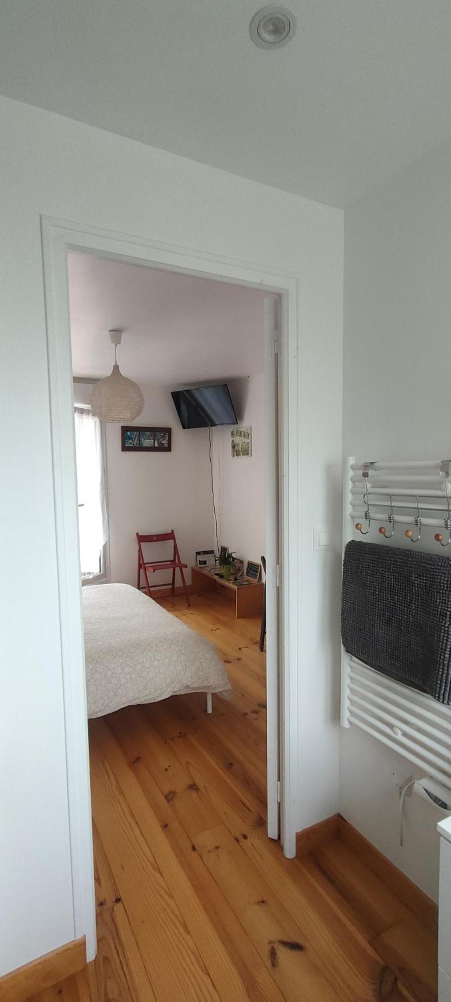 Les Lys Jolie Suite Parentale Privative Deux Adultes Avec Sdd Pertheville-Ners Exterior foto